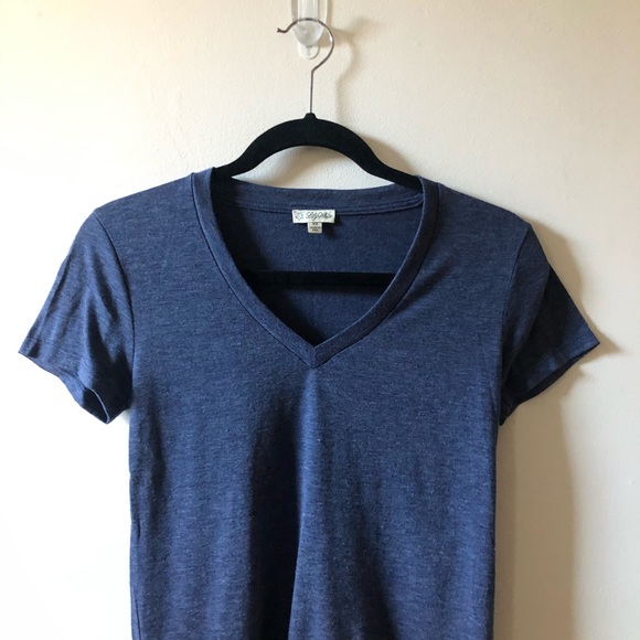 Lily White Heather Navy V Neck Tee Shirt - Picture 2 of 4